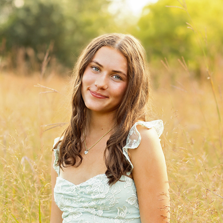 Photo of Anika Schoenberger