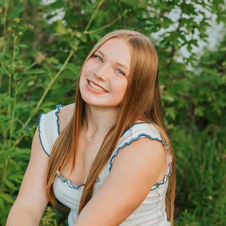 Photo of Josie Larson